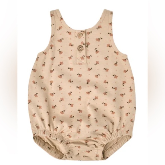 Quincy Mae Other - Quincy Mae Bubble Romper Tulip Print Size 12-18 Months Organic Cotton